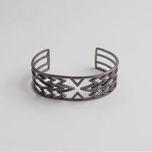 Stella & Dot Fontaine Gunmetal Pave Crystal Rhinestone Adjustable Cuff Bracelet